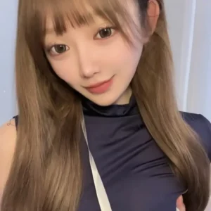 いぶ【フル動画】♡えちえち女上司♡ いつもお仕事頑張っててえらいね🤭💕 ご褒美欲しかったらいぶのおっぱい食べる…？：myfansまとめ
