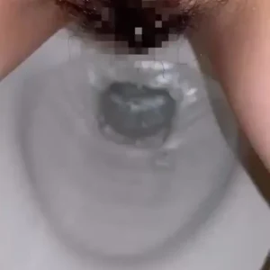 ぽぽぽ🌼(🥰女子大生の下着姿🥰)【フル動画】今日のぽぽぽのおしっこ動画🥰:myfansまとめ