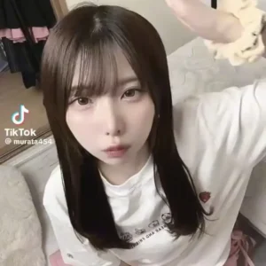 裏垢男子の日常🍉20%OFFセール中🌻【フル動画】【伝説の動画を再販します】”完全顔出し”えなこ似の超絶可愛い友だちムラタちゃんと居酒屋行って泥酔セックスしてきた。🎁文章：myfansまとめ